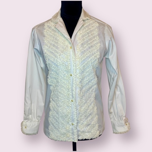 Vintage 60s - 70s Lady Manhattan Lace Ruffle Front Button Up Blouse White Size 8 - Picture 1 of 14